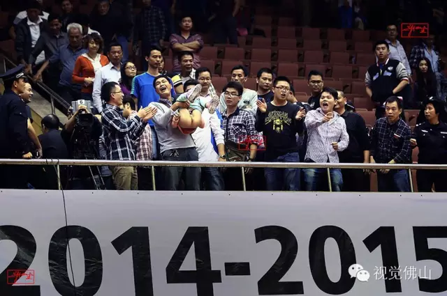 开云体育平台-转会期全明星赛焦点战，菲尼克斯太阳更衣室发声，赛场秩序良好，医务组通报恢复的简单介绍